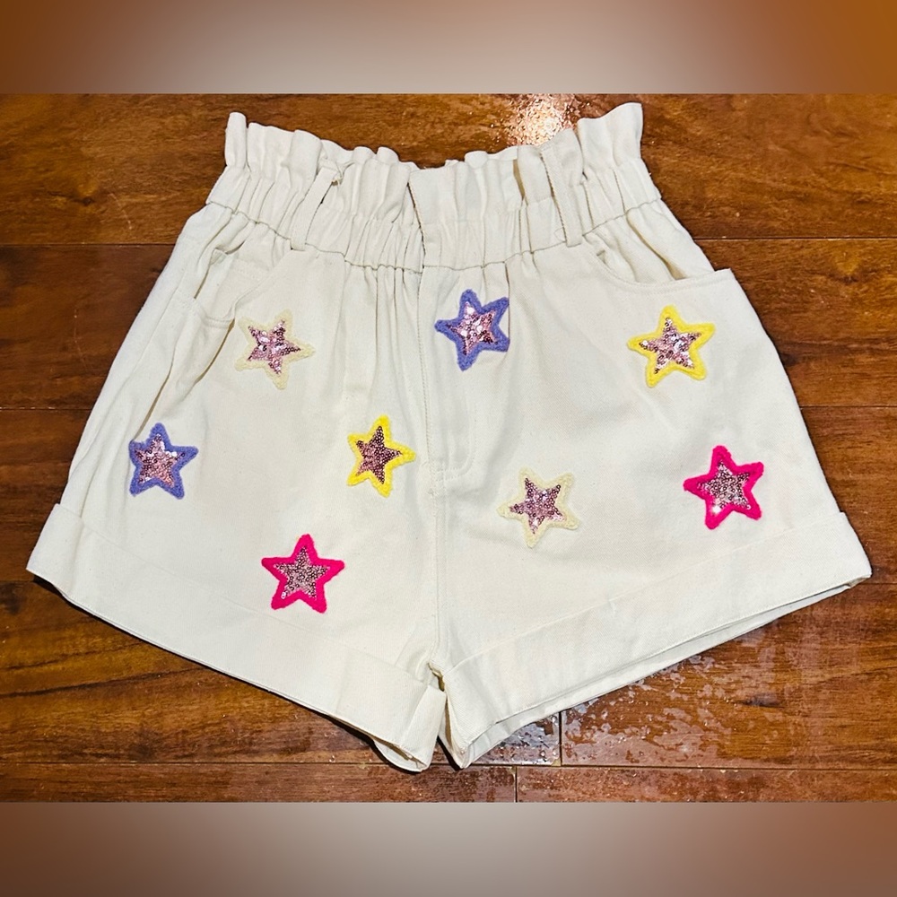 Fantastic Fawn women’s sequin shorts, new with tags, size Medium, so cute!